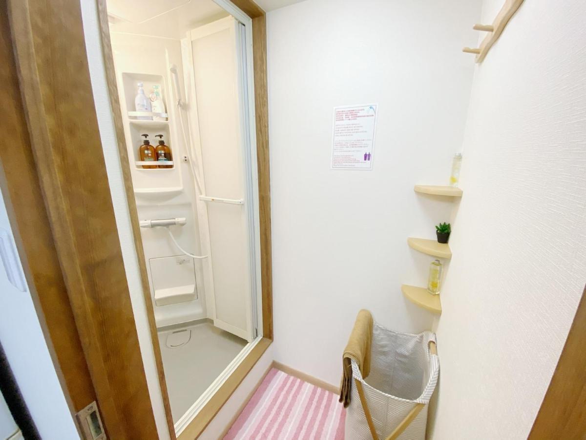 Guesthouse017徳島個室 飲食街中心 阿波踊り会館7分 文理&徳島大学 アスティとくしま車8分 Tokushima Esterno foto