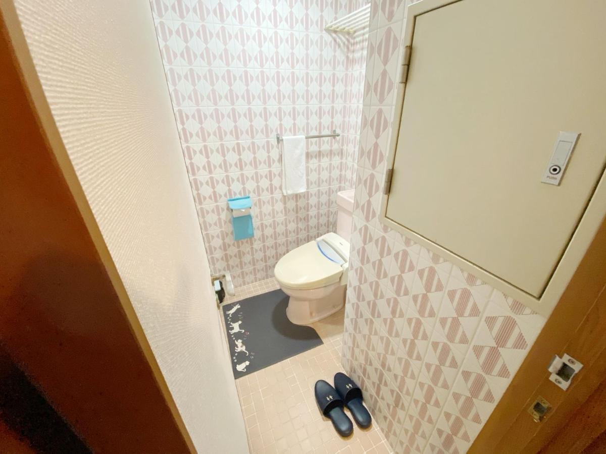 Guesthouse017徳島個室 飲食街中心 阿波踊り会館7分 文理&徳島大学 アスティとくしま車8分 Tokushima Esterno foto