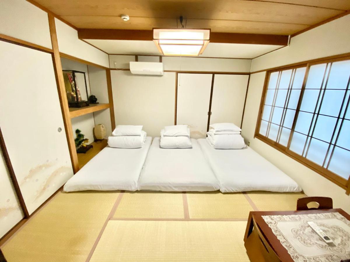 Guesthouse017徳島個室 飲食街中心 阿波踊り会館7分 文理&徳島大学 アスティとくしま車8分 Tokushima Esterno foto